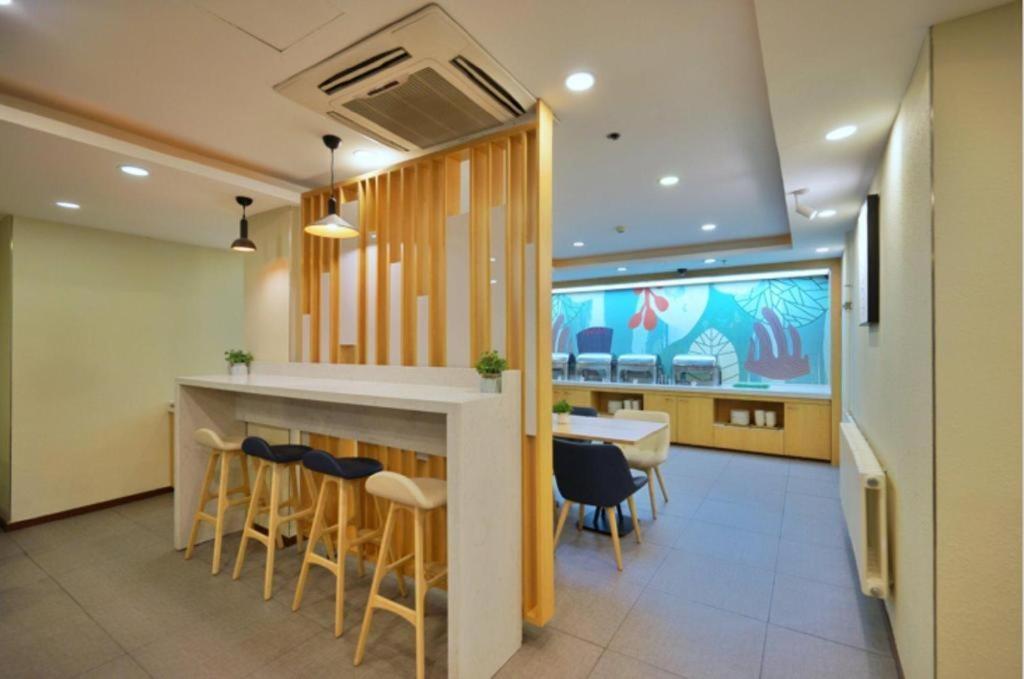 Hanting Hotel Harbin Dongdazhi Street Zewnętrze zdjęcie